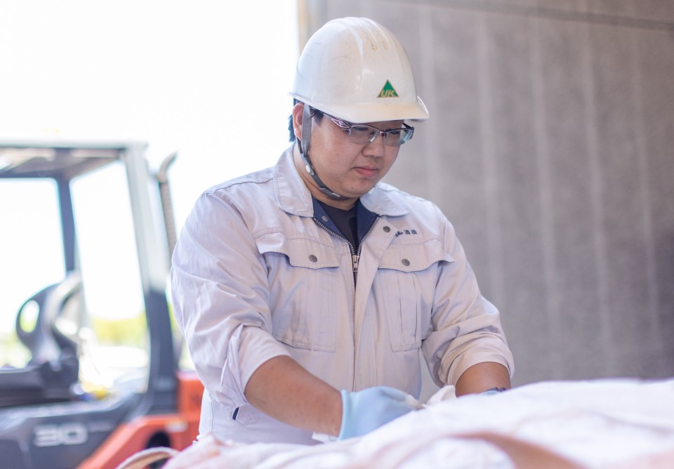 飼料事業部 製造課  長田 祐汰
