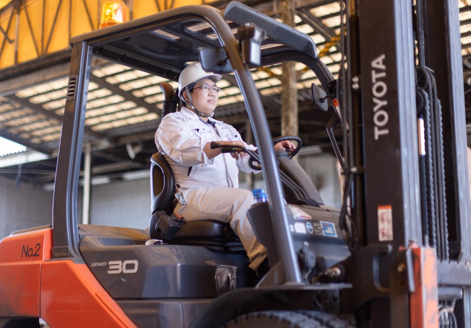 飼料事業部 製造課  長田 祐汰